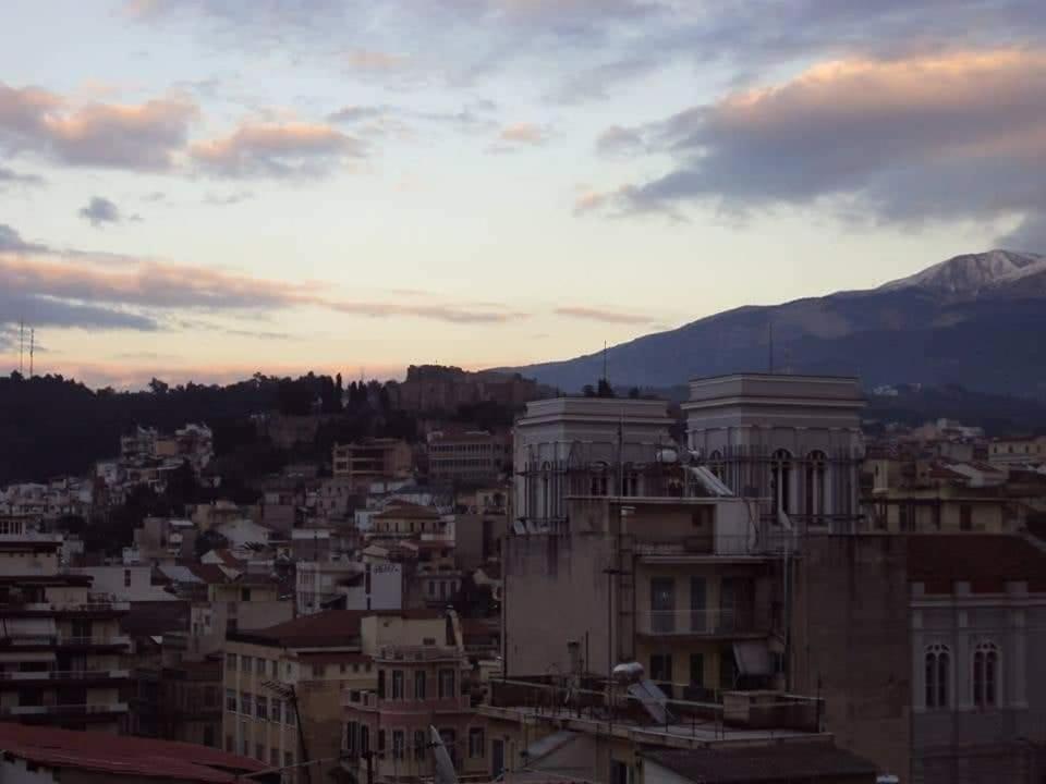 Urban Penthouse Lägenhet Patras Exteriör bild